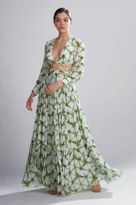 Buy Koai White Chiffon Shibori Pleated Skirt Online at Aza Fashions Buy_Koai_White Chiffon Shibori Pleated Skirt _Online_at_Aza_Fashions