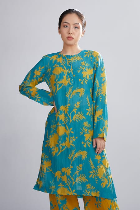 KoAi Chanderi Silk Floral Print Kurta 