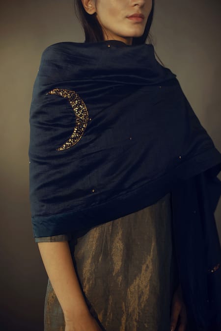 Buy_Shorshe Clothing_Blue Embroidered Chanderi Stole _Online_at_Aza_Fashions