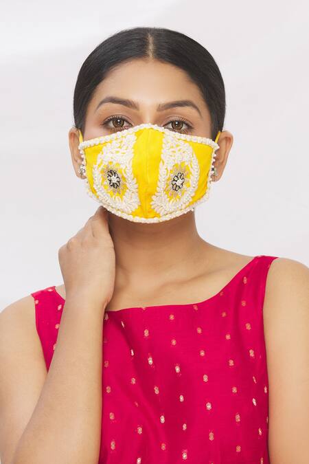 Arpan Vohra_Yellow Embroidery, Pearls Chikankari Potli Bag With Face Mask _at_Aza_Fashions