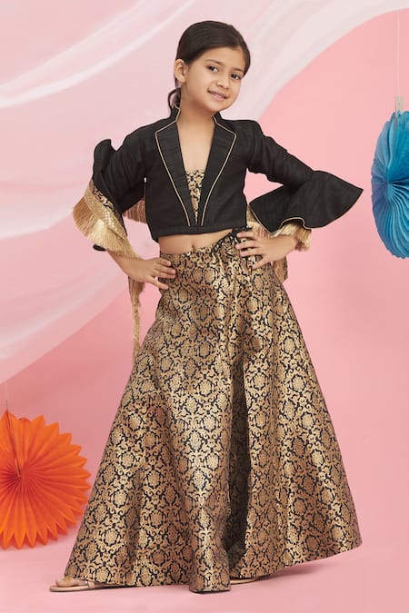 Samyukta Singhania Floral Motif Lehenga Set 