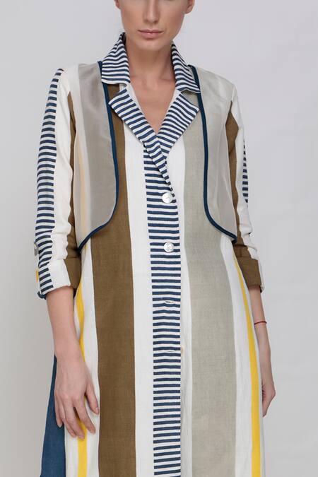 Arcvsh By Pallavi Singh Multi Color Handwoven Noil Silk Hand Painted Jacket And Culottes Set at Aza Fashions Arcvsh By Pallavi Singh_Multi Color Handwoven Noil Silk Hand Painted Jacket And Culottes Set _at_Aza_Fashions