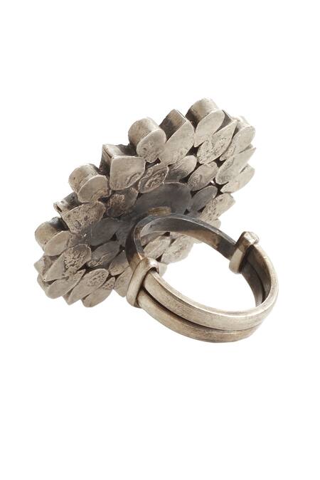 Buy_Sangeeta Boochra_Silver Plated Rhinestones Handmade Kundan Floral Ring _Online_at_Aza_Fashions