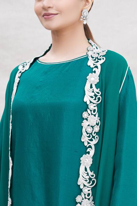 Ekta Singh_Green Georgette, Modal Round Asymmetric Cape And Dhoti Pant Set _at_Aza_Fashions