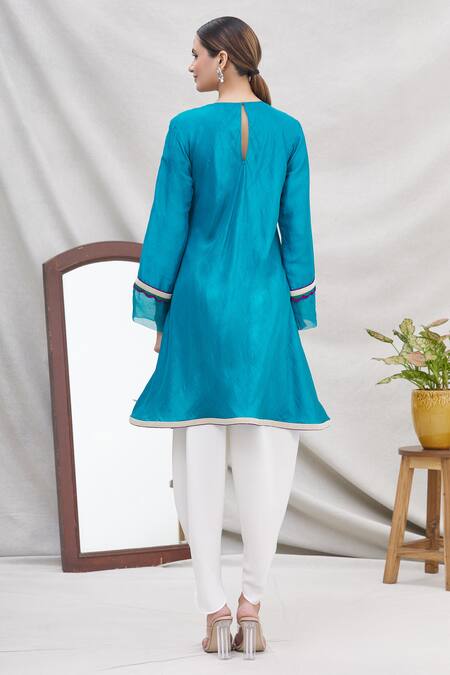 Ekta Singh Silk Kurta & Dhoti Pant Set 