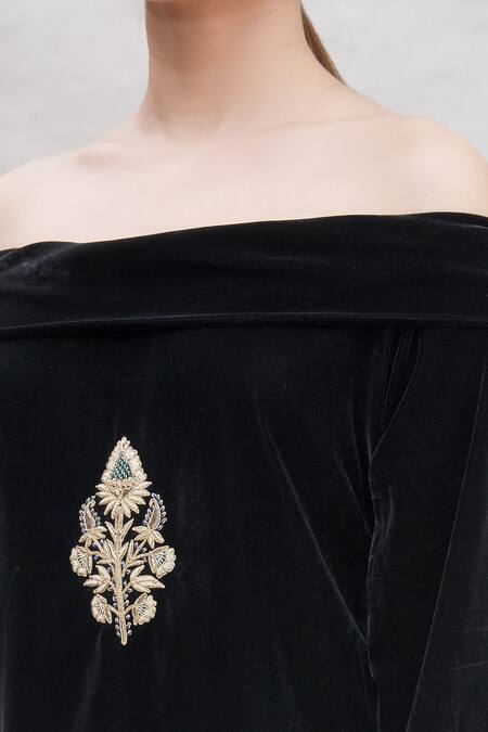 Ekta Singh_Black Silk, Velvet Kurta And Dhoti Pant Set _at_Aza_Fashions