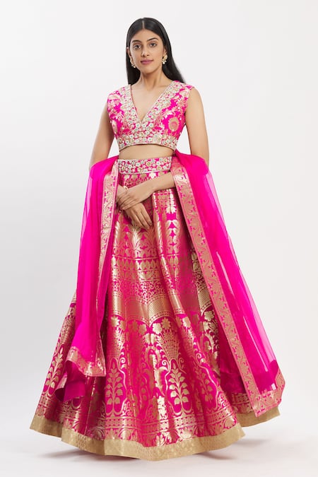 Neha Khullar Banarasi Silk Bridal Lehenga Set 