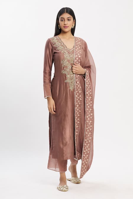 Neha Khullar Chanderi Silk Kurta Set 