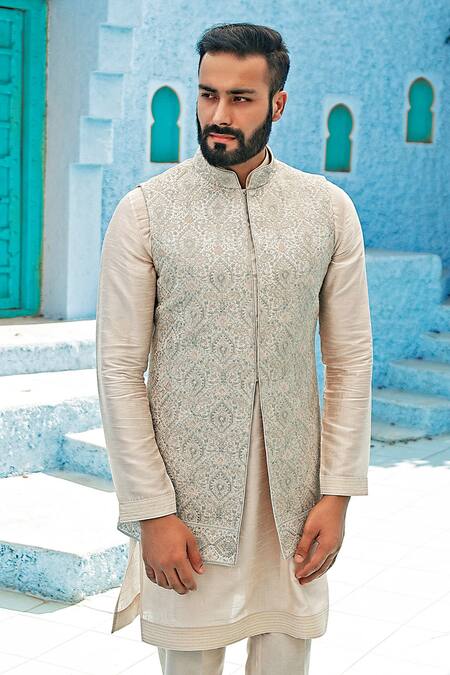 Vanshik_White Silk Embroidered Bundi And Kurta Set _Online_at_Aza_Fashions
