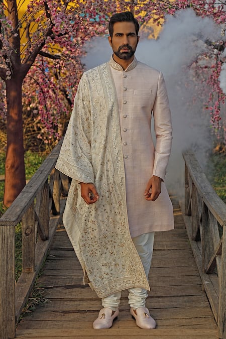 Vanshik   Textured Sherwani Set 