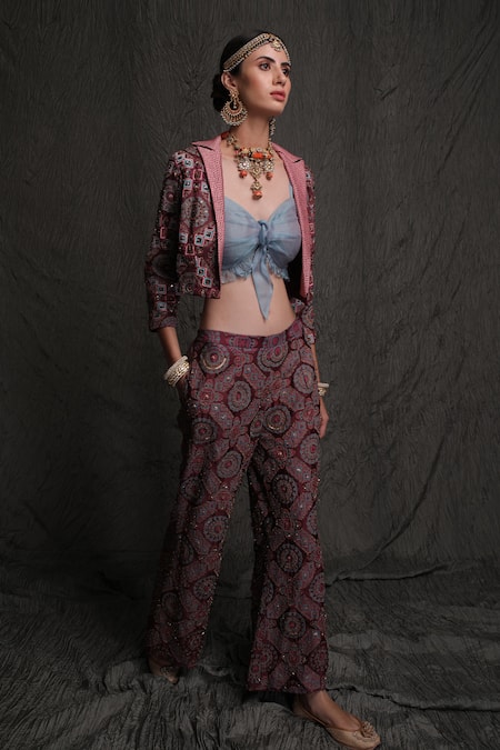 Show Shaa Embroidered Blazer & Pant Set 