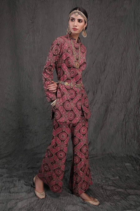 Show Shaa Maroon Modal Satin Lining Shantoon Mandarin Embroidered Jacket And Pant Set 