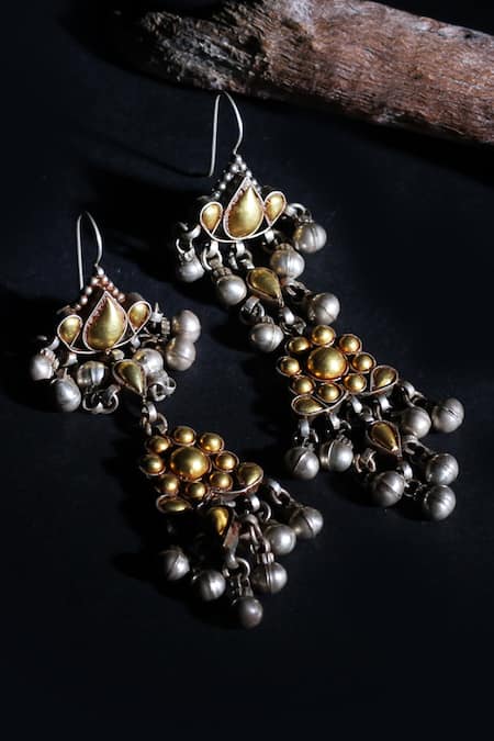 Shop_Sangeeta Boochra_Gold Plated Stone Handmade Ghunghroo Drop Danglers _Online_at_Aza_Fashions