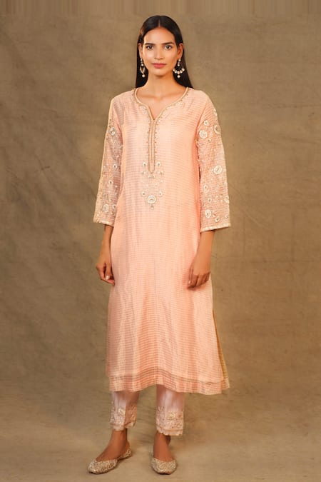 Anantaa By Roohi Pink Chanderi Tissue Notched Embroidered Tunic 