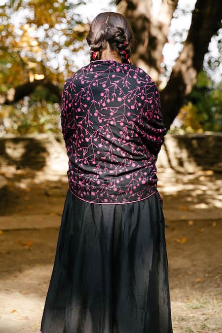 Label Earthen  Handwoven Silk Kurta Set 