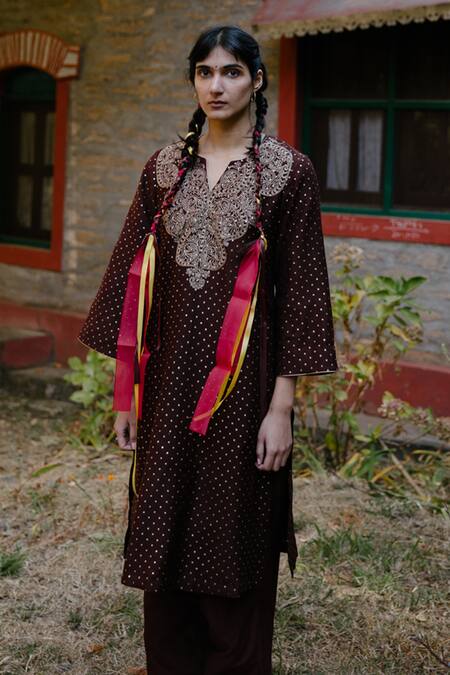 Buy_Label Earthen_Brown Pashmina, Chanderi Silk Foil Printing, Zari, Embroidery Kurta Set For Kids_Online_at_Aza_Fashions