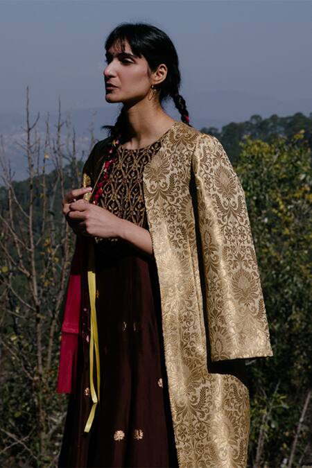 Shop Label Earthen Gold Kurta And Sharara Handwoven Banarasi Jacket Brocade & Set Online at Aza Fashions Shop_Label Earthen_Gold Kurta And Sharara Handwoven Banarasi Jacket Brocade & Set _Online_at_Aza_Fashions