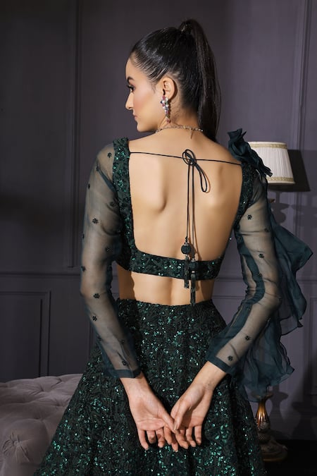 Shop Mani Bhatia Green Raw , Net, Organza Square Neck Sequin Embellished Lehenga Set at Aza Fashions Shop_Mani Bhatia_Green Raw , Net, Organza Square Neck Sequin Embellished Lehenga Set _at_Aza_Fashions