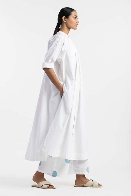 Three White Cotton Poplin Round Gathered-neck Tunic And Pant Set With Scarf Online at Aza Fashions Three_White Cotton Poplin Round Gathered-neck Tunic And Pant Set With Scarf _Online_at_Aza_Fashions
