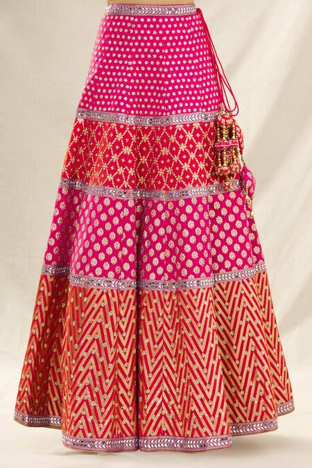 Shop_Vandana Sethi_Multi Color Banarasi Chanderi Leaf Neck Lehenga Set_Online_at_Aza_Fashions