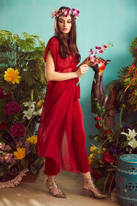 Tasuvure_Red Pleated Polyster Round Asymmetric Kurta And Pant Set_Online_at_Aza_Fashions