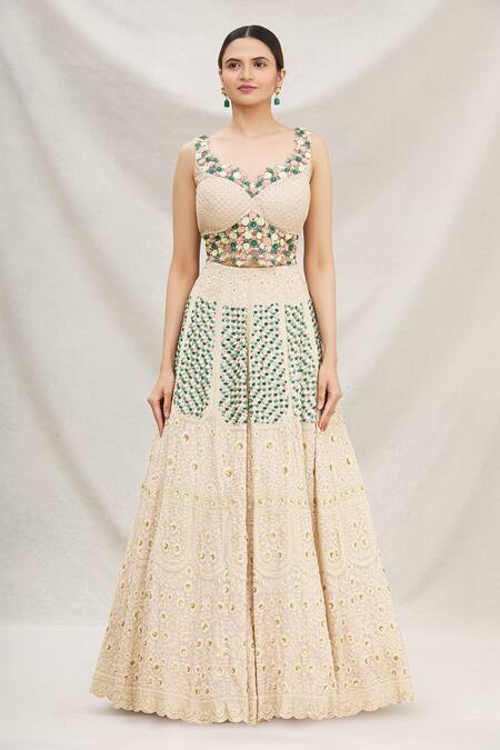 Neha Mehta Couture_Beige Lucknowi V Neck Embroidered Lehenga Set _Online_at_Aza_Fashions