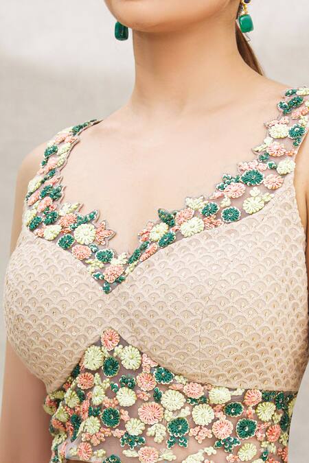 Neha Mehta Couture_Beige Lucknowi V Neck Embroidered Lehenga Set _at_Aza_Fashions
