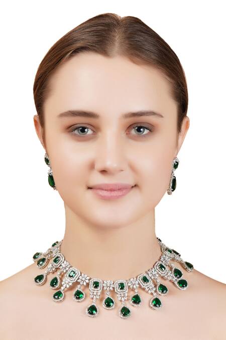 Buy_Auraa Trends_Silver Plated Diamonds, Crystals Geometric Teardrop Necklace Set _Online_at_Aza_Fashions