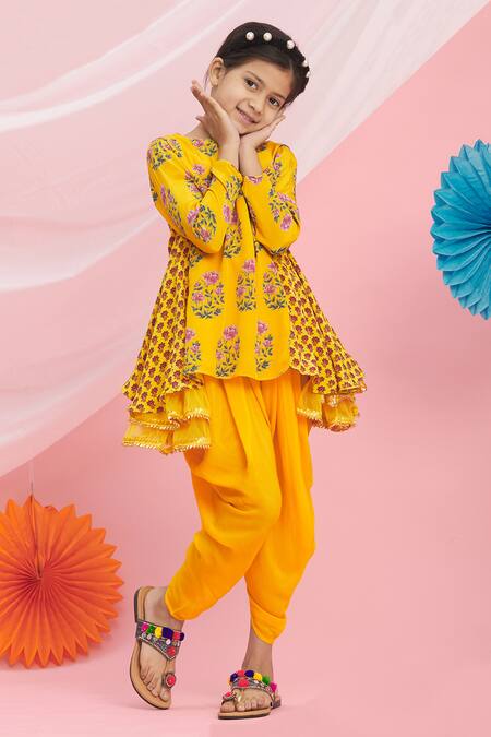 Nikasha_Yellow Cotton Tassels Printed Kurta And Dhoti Pant Set _Online_at_Aza_Fashions