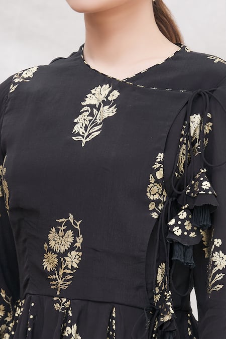 Nikasha_Black Round Peplum Kurta And Dhoti Pant Set _at_Aza_Fashions