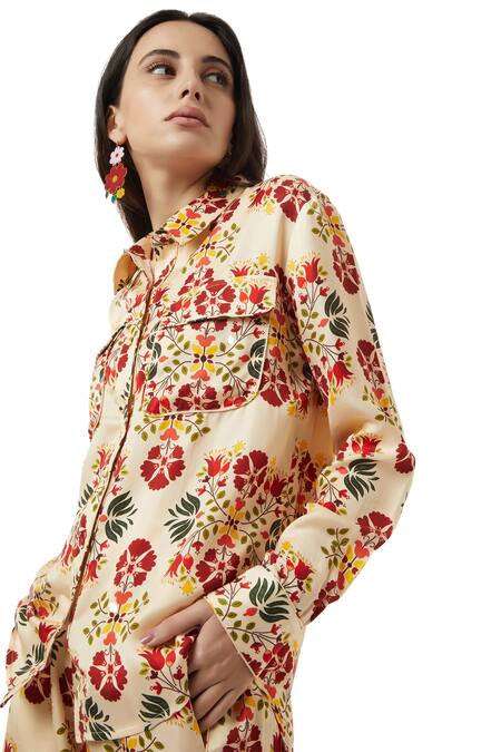 Ankita_Beige Slub Satin Spread Collar Floral Print High Low Shirt _at_Aza_Fashions