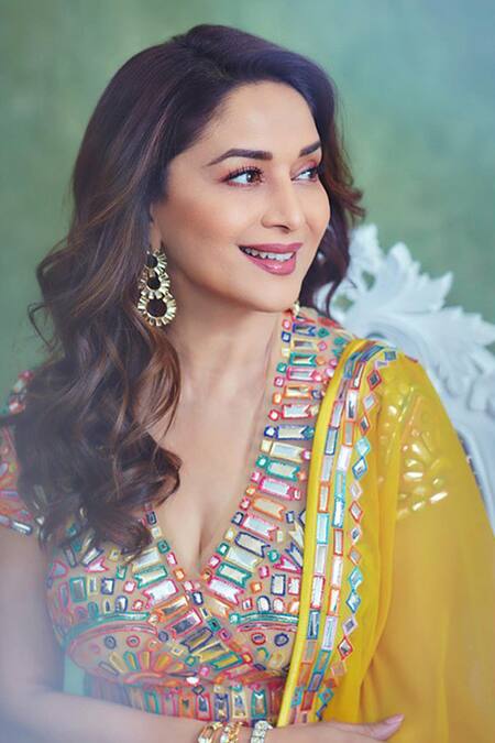 Buy_Asal By Abu Sandeep_Yellow Net V Neck Embroidered Lehenga Set_Online_at_Aza_Fashions