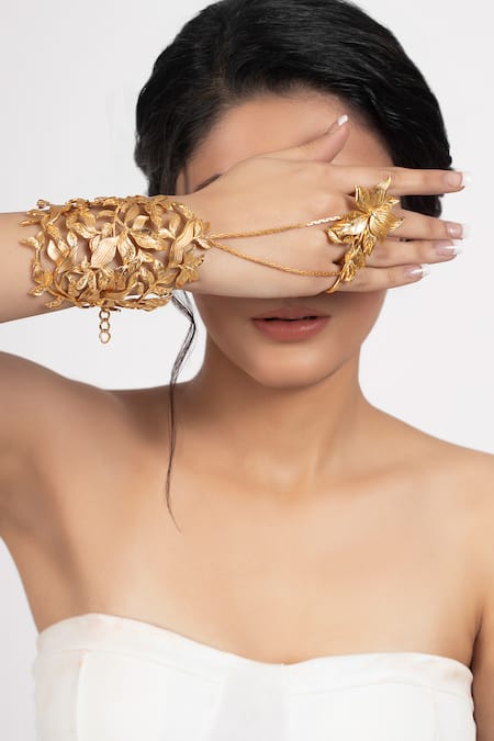 Buy Opalina Soulful Jewellery Gold Plated Handcrafted Carved Hand Harness Online at Aza Fashions Buy_Opalina Soulful Jewellery_Gold Plated Handcrafted Carved Hand Harness _Online_at_Aza_Fashions