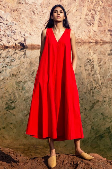 Buy Off Label Red Ribbed A Line Dress With Cut Out Detail - Dresses for  Women 16914434 | Myntra