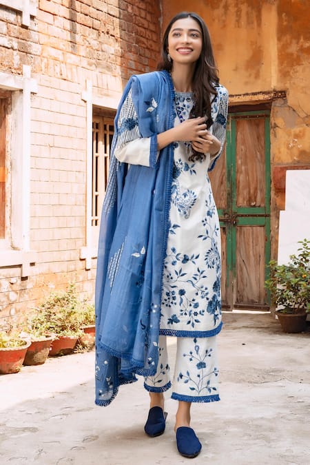 Oushk By Ussama Shabbir Embroidered Kurta Set 