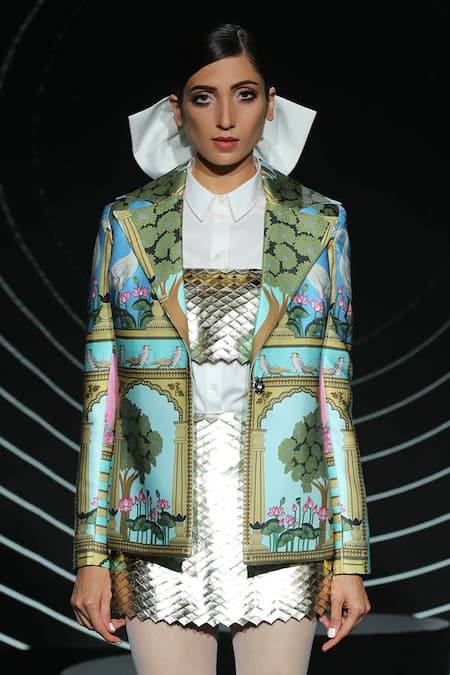 Limerick By Abirr N' Nanki Gold Silk, Rexine Handcrafted Textured Crop Top Online at Aza Fashions Limerick By Abirr N' Nanki_Gold Silk, Rexine Handcrafted Textured Crop Top _Online_at_Aza_Fashions