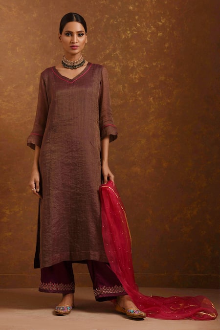 Buy Priti Prashant Maroon Silk Organza, Handwoven Tissue Stripes, Mashru V Neck Kurta Set Online at Aza Fashions Buy_Priti Prashant_Maroon Silk Organza, Handwoven Tissue Stripes, Mashru V Neck Kurta Set _Online_at_Aza_Fashions