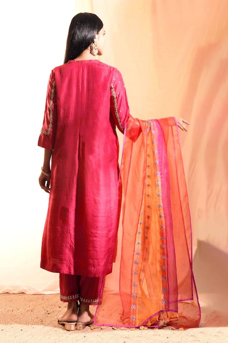 Shop Priti Prashant Pink Organza, Handwoven Silk V Neck Kurta Set at Aza Fashions Shop_Priti Prashant_Pink Organza, Handwoven Silk V Neck Kurta Set _at_Aza_Fashions