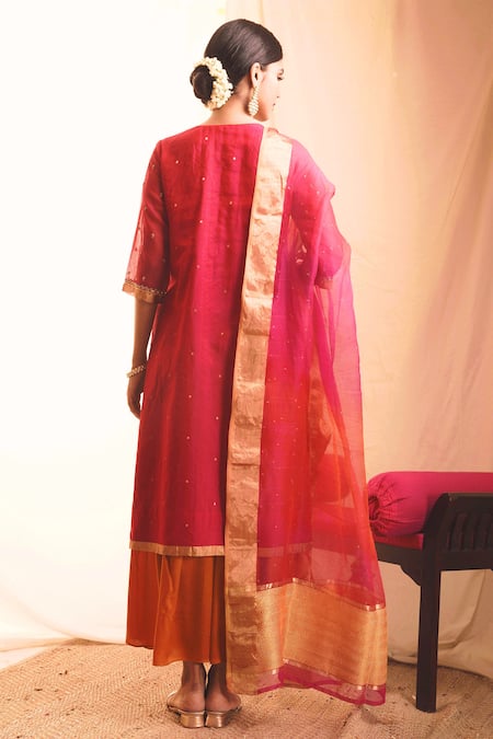 Shop Priti Prashant Pink Organza, Handwoven Silk, Mashru V Neck Kurta Set at Aza Fashions Shop_Priti Prashant_Pink Organza, Handwoven Silk, Mashru V Neck Kurta Set _at_Aza_Fashions