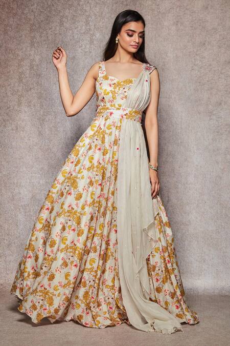 Ajiesh Oberoi_White Kota Doria, Mulmul Sweetheart Neck Embroidered Gown_Online_at_Aza_Fashions