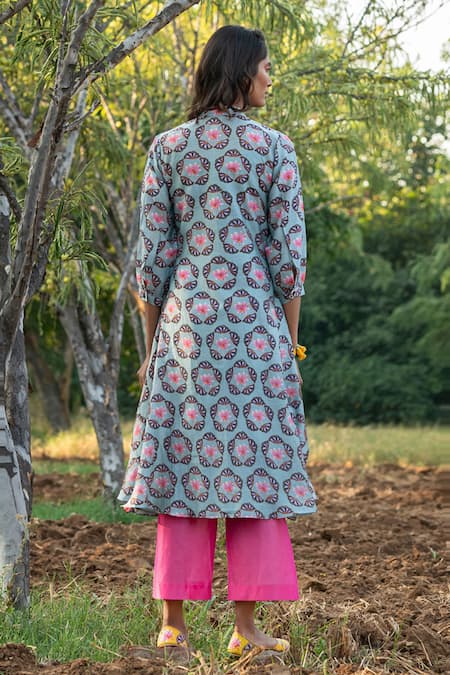 Rang Swati Vijaivargie Silk Chanderi Kurta & Pant Set 