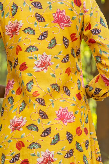 Shop_Rang Swati Vijaivargie_Yellow Silk Chanderi Mandarin Collar Printed Dress _Online_at_Aza_Fashions