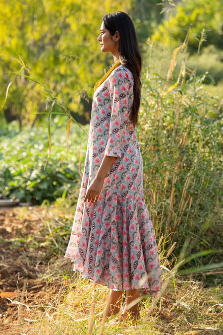 Buy_Rang Swati Vijaivargie_Grey Silk Chanderi Mandarin Collar Printed Dress _Online_at_Aza_Fashions