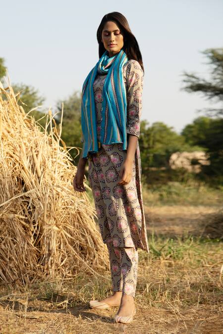 Buy_Rang Swati Vijaivargie_Beige Cotton Satin Round Floral Print Kurta And Pant Set _Online_at_Aza_Fashions