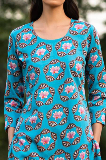 Rang Swati Vijaivargie_Blue Cotton Satin Round Floral Print Kurta And Pant Set _at_Aza_Fashions