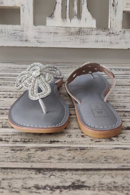 Farah flip flops new arrivals