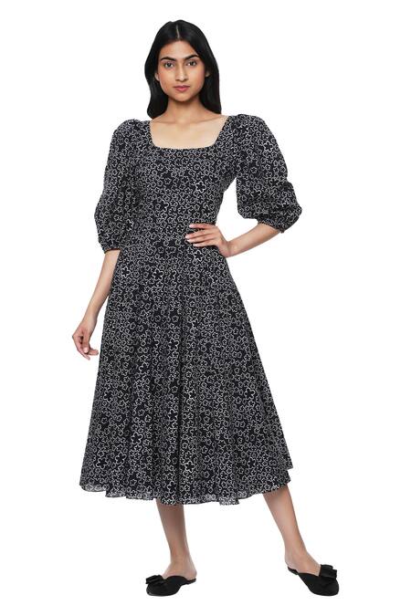Ankita_Black Cotton Square Neck Printed Dress _Online_at_Aza_Fashions