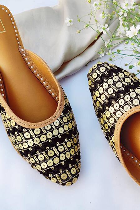 House Of Vian_Black Embroidered Open-back Juttis_Online_at_Aza_Fashions