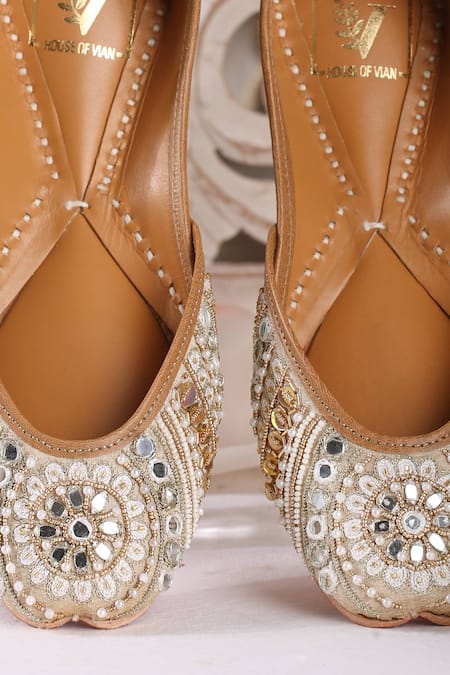 Shop_House Of Vian_Silver Zardozi Embroidered Juttis _Online_at_Aza_Fashions