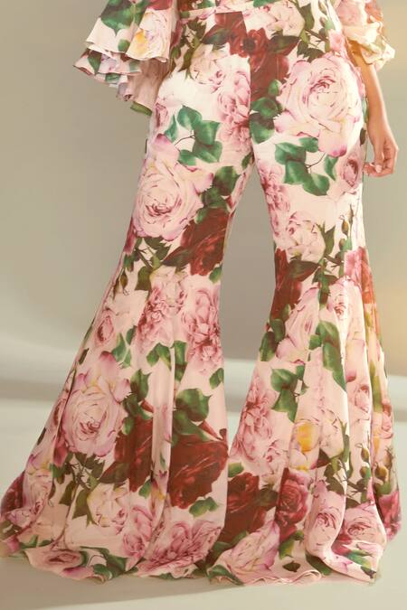 Shehlaa Khan Pink Crepe Corset Sweetheart Neck Cape Open Floral Print And Pant Set Online at Aza Fashions Shehlaa Khan_Pink Crepe Corset Sweetheart Neck Cape Open Floral Print And Pant Set _Online_at_Aza_Fashions